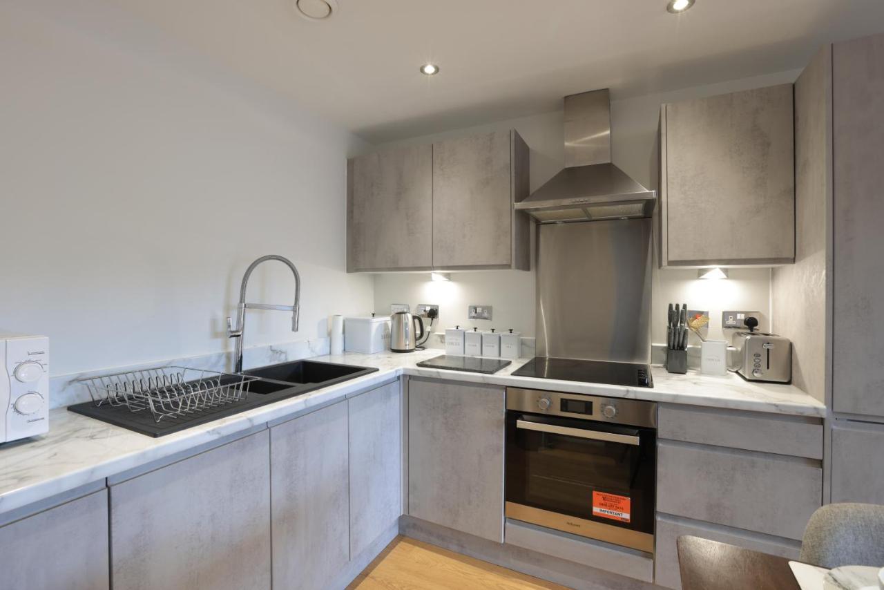 Southbank Leeds Apartment. New! With Free Parking Exterior photo